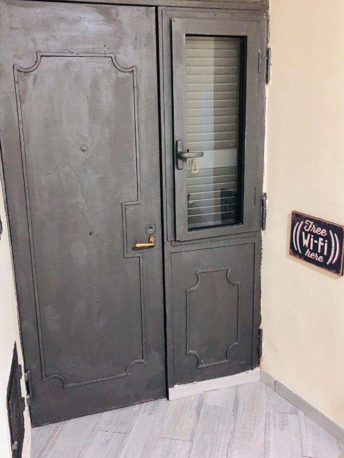 Basso Sasa Naples Exterior photo